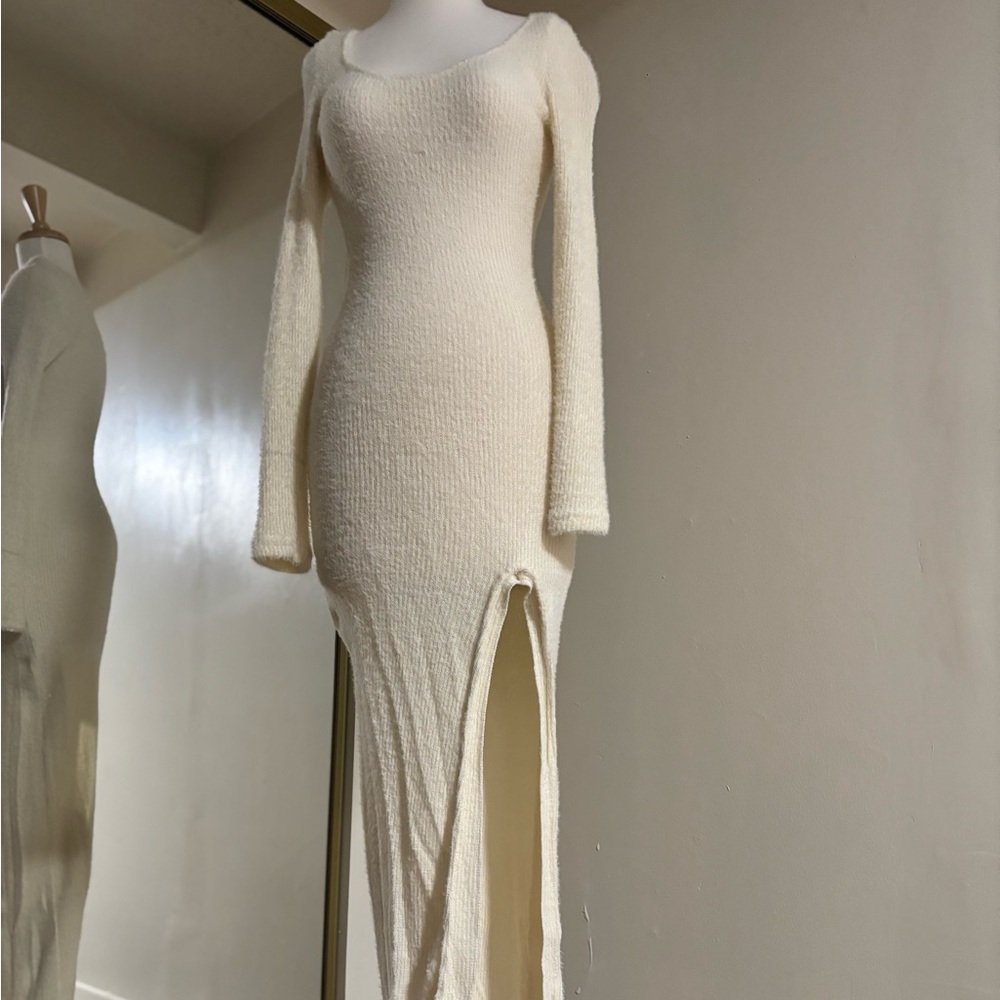 Chic Cream Long Sleeve Knit Dress
